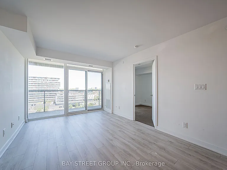 160 Flemington Rd #1020 — Photo 33