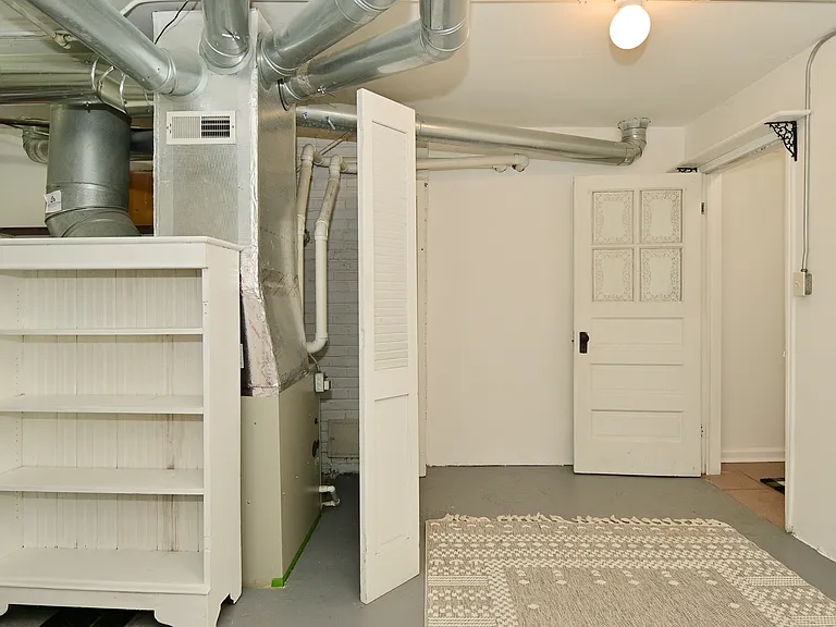 3775 E Thompson Rd — Photo 11