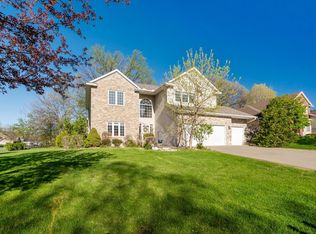 9128 W 137th St, Savage, MN 55378