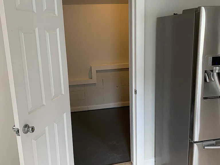 1649 Story Ave #2 — Photo 10