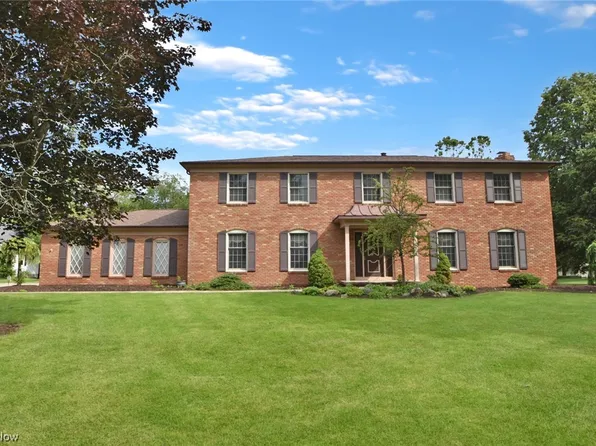 6818 Kings Way, Hudson, OH 44236