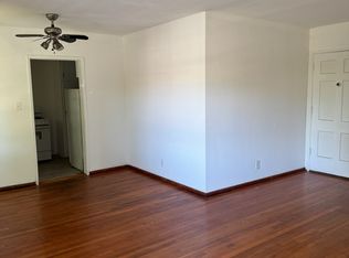 4062 S Muirfield Rd APT C, Los Angeles, CA 90008