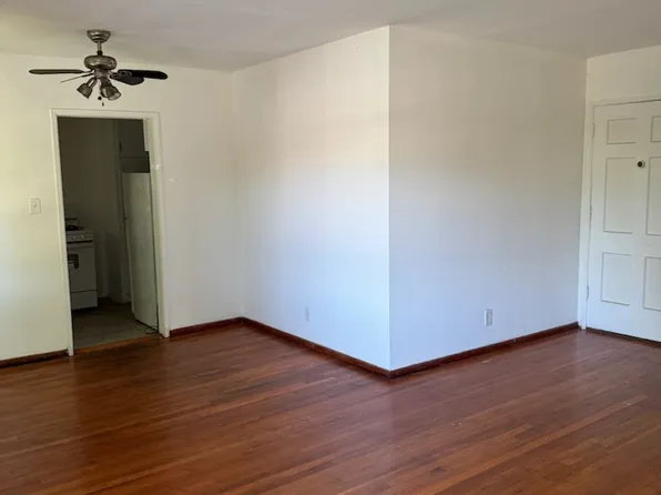 4062 S Muirfield Rd APT C, Los Angeles, CA 90008