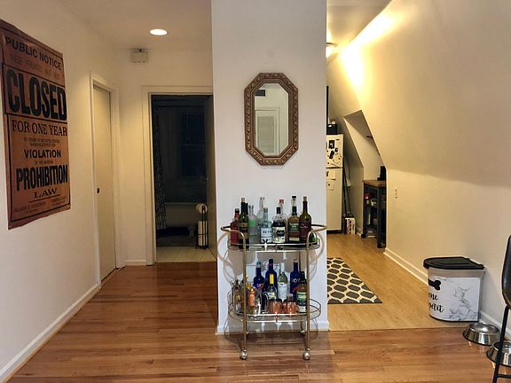 3rd image of 746 Lafayette Ave #3