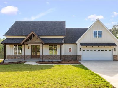 4211 Gracewood Farm Dr, Winston Salem, NC, 27101