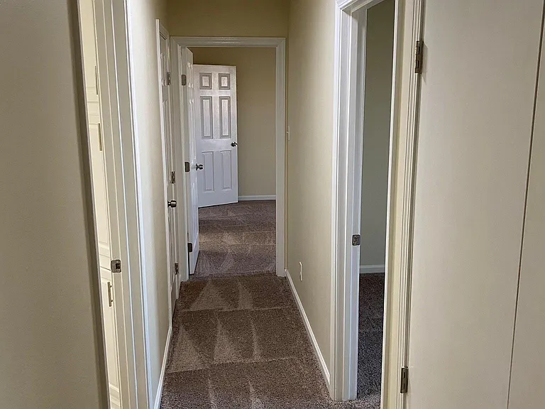2750 W Pershing Blvd #203 — Photo 6