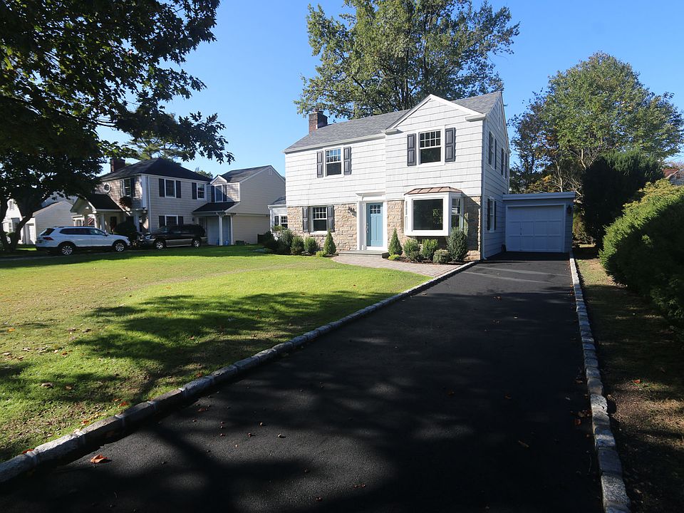 1st image of 18 Heath Pl