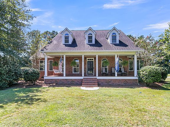 2nd image of 113 Sommett Blvd