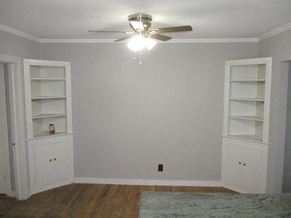 2nd image of 5504 Martel Ave
