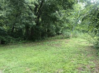 Hamblen St S, Big Stone Gap, VA 24219