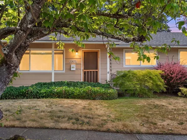 13070 SW Edgewood St, Portland, OR 97225