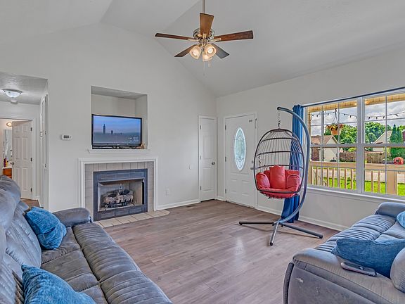 4th image of 104 Buena Vista Dr
