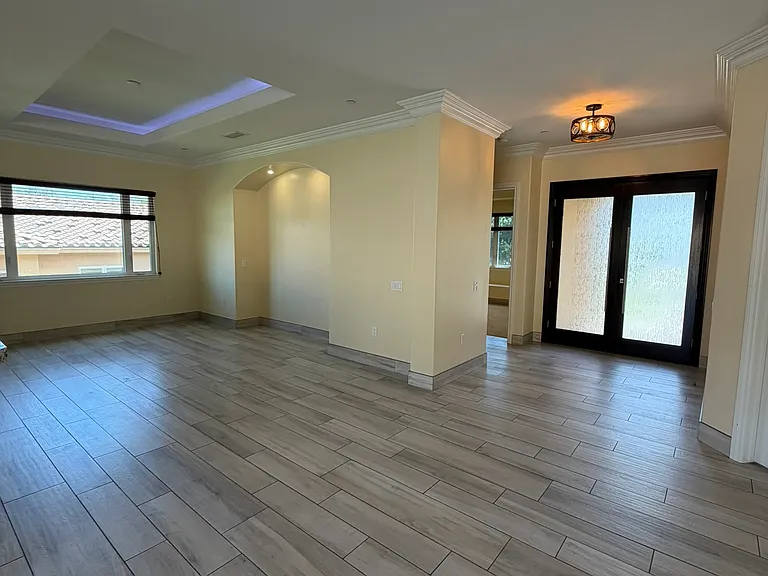 7603 Romeria St — Photo 18