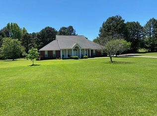 1247 B K Pickering Dr, Texarkana, TX 75501