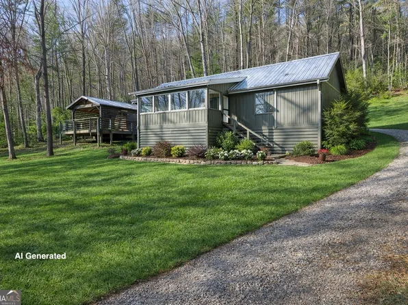 121 Waterfalls Way, Clarkesville, GA 30523