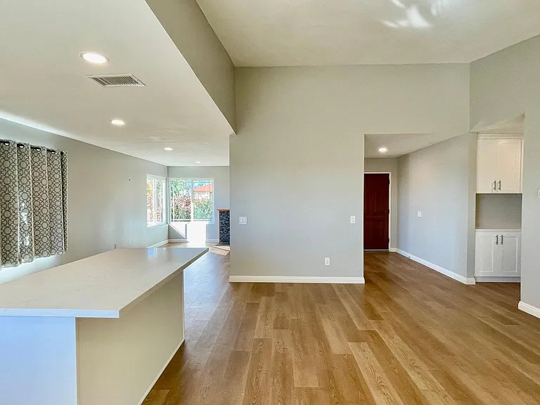 13556 Samantha Ave — Photo 15