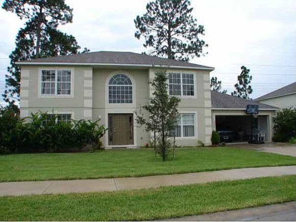 Great Family Home in Desireable SE neighborhood