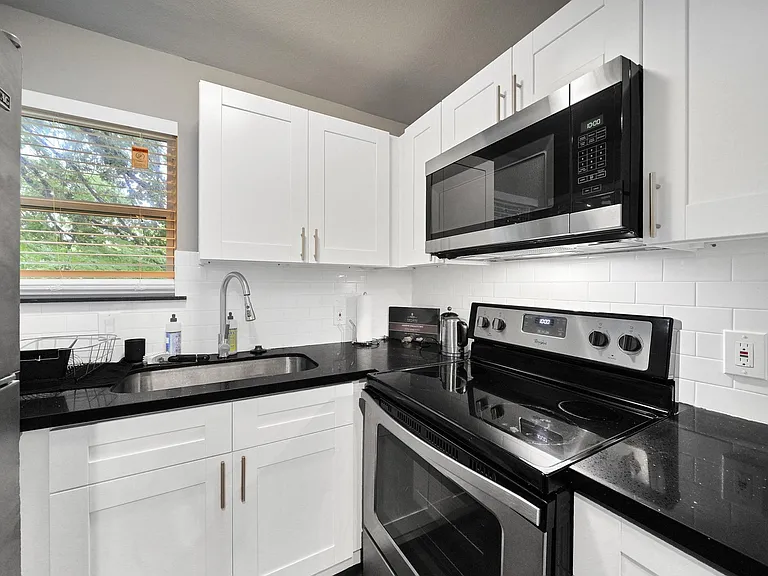 1953 Dryden Rd #4 — Photo 15