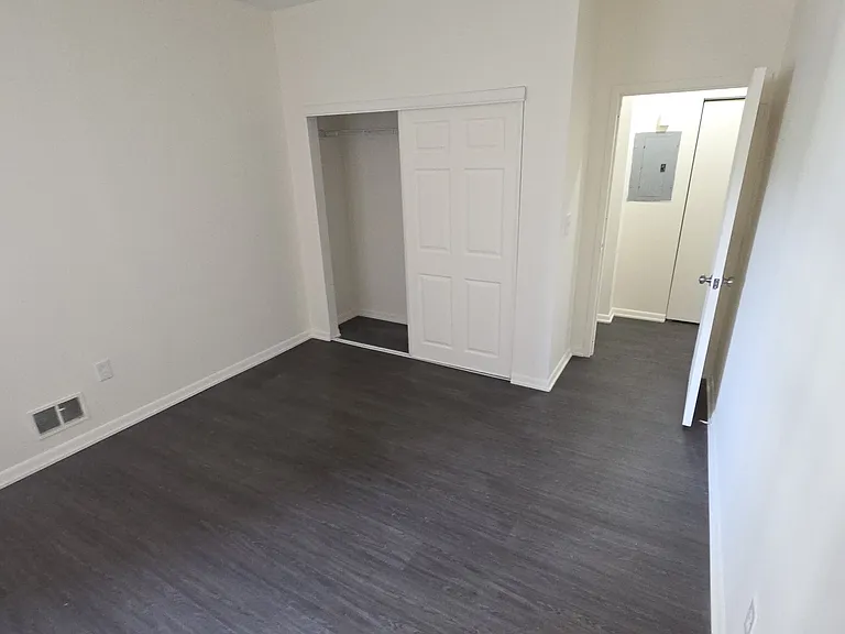 201 Tonnelle Ave #B — Photo 8