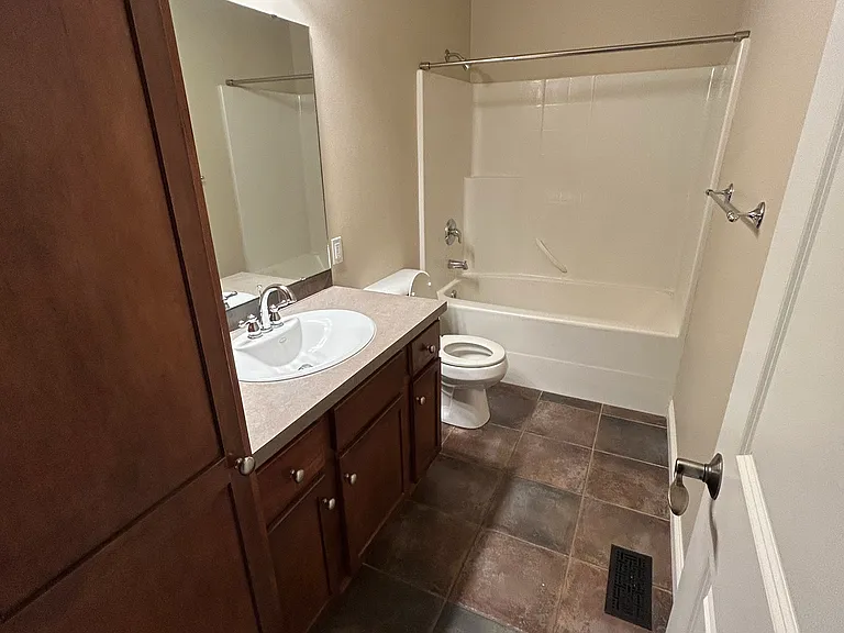 8619 Woodwinds Way — Photo 9