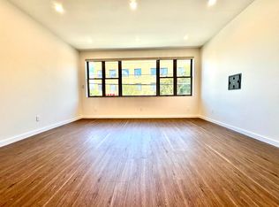 25-04 Broadway #2, Astoria, NY 11106