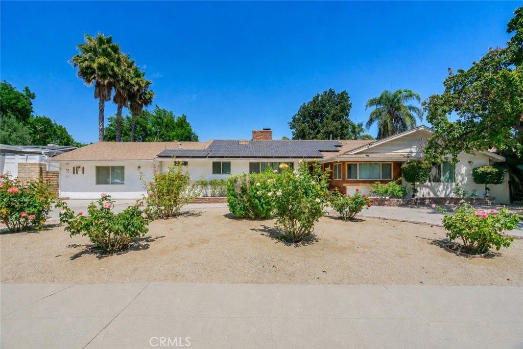 10228 Encino Ave, Northridge, CA - View 2