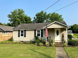 500 Cherokee Ave, Clinton, TN 37716