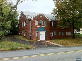 222 Main St, West Orange, NJ 07052