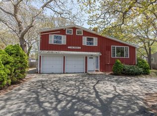 140 Buckwood Dr, Barnstable, MA 02630