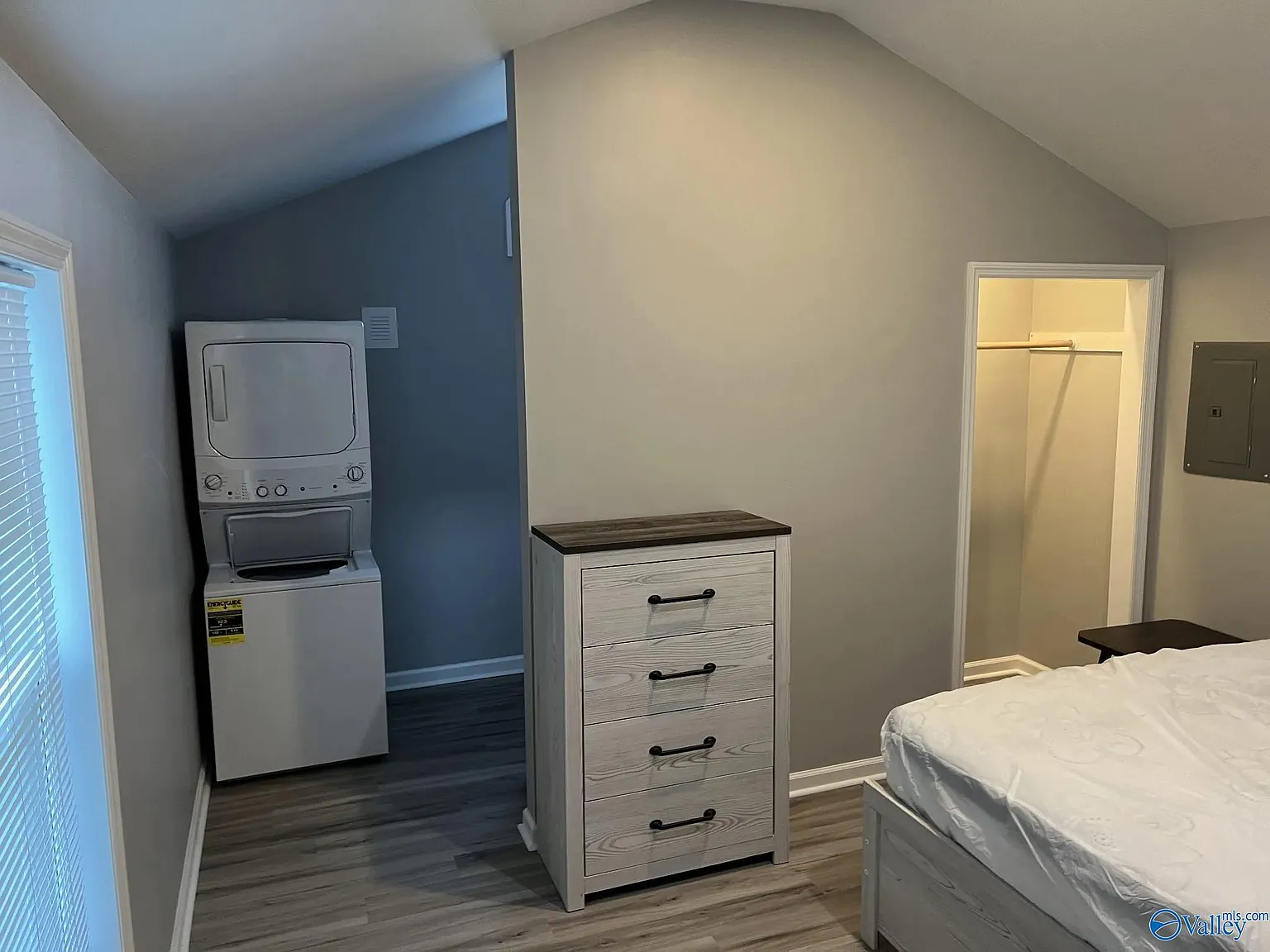 1 bed, 500 sqft, $995 — Photo 4