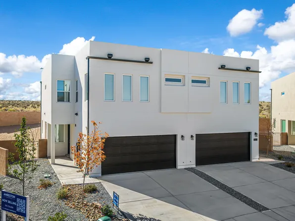 3640 Queen Ct NE, Rio Rancho, NM 87144