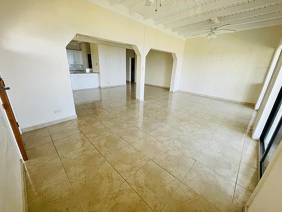 living / dining space