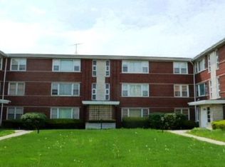 7938 S Pulaski Rd, Chicago, IL 60652