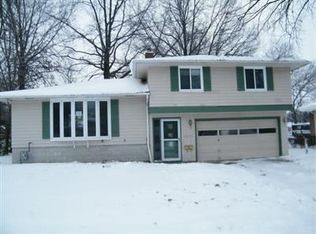 13727 Holland Rd, Brookpark, OH 44142