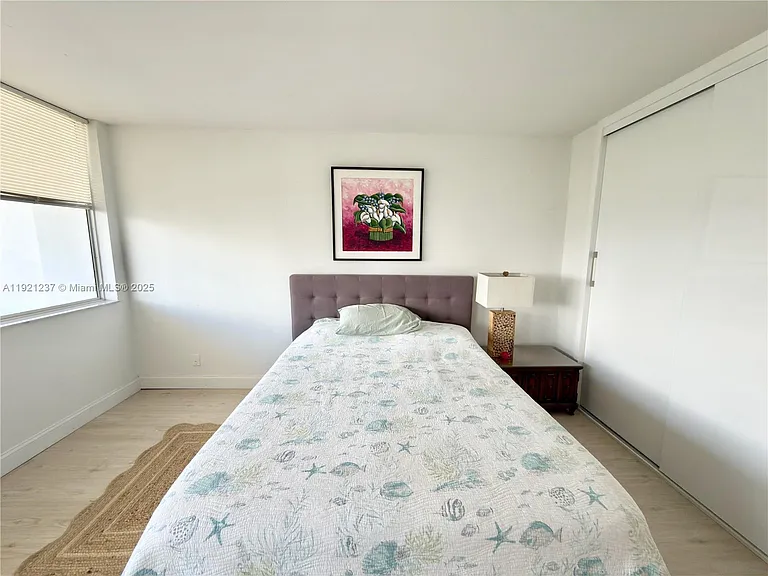 3140 S Ocean Dr #512 — Photo 33