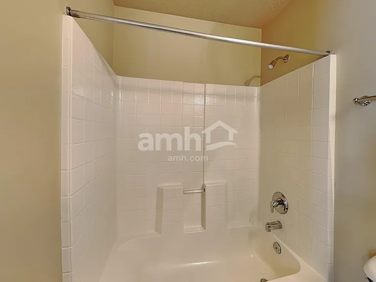 8553 S 6430 W — Photo 15