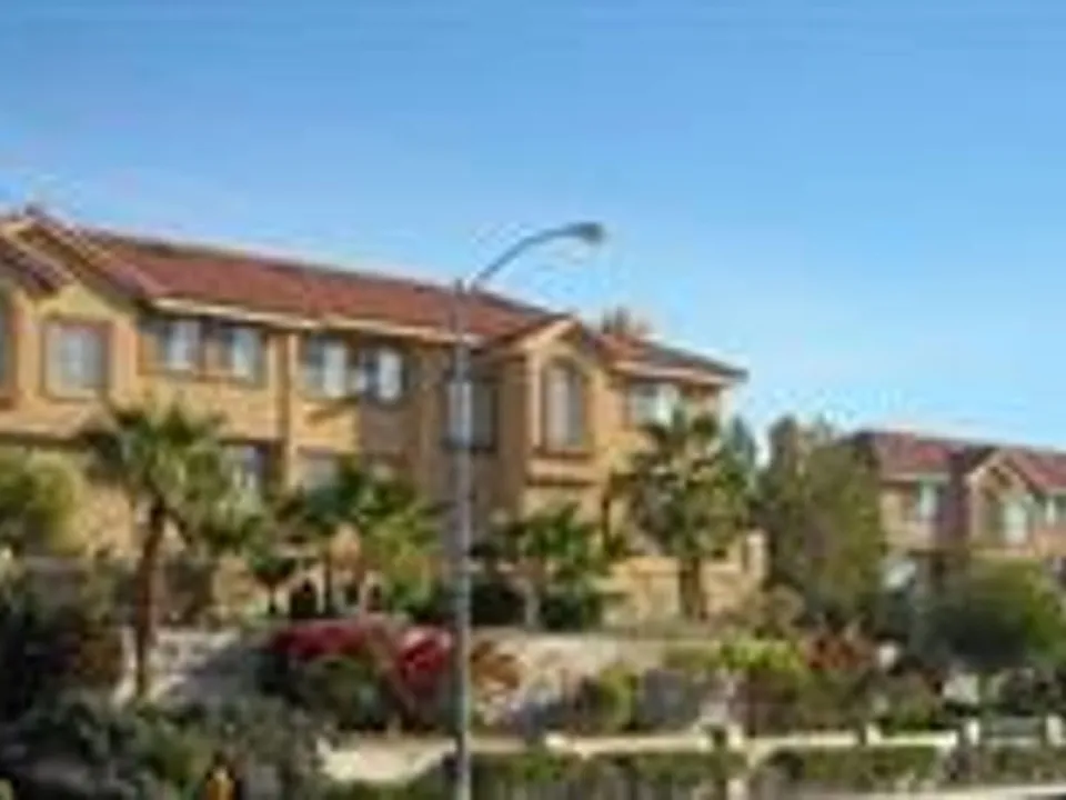 3446 Dry Gulch Dr