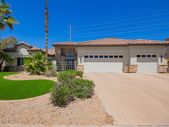 2nd image of 10230 E Cochise Dr