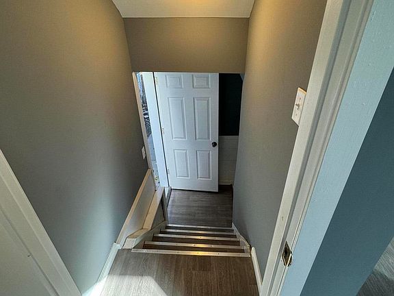 2nd image of 5093 Belvidere St