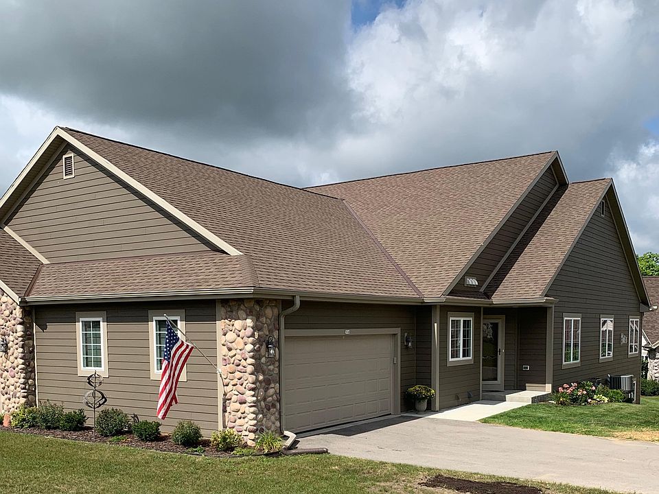 1st image of 316 Woodford Dr