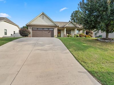 102 Granite Ct, Greenwood, SC, 29649