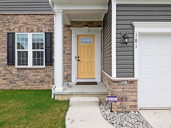 3rd image of 181 Kaitlyn Dr