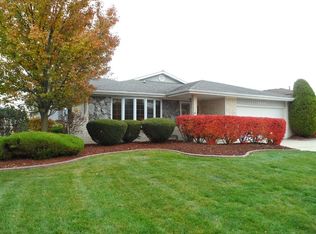 16341 Ironwood Dr, Tinley Park, IL 60477