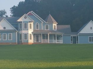 1650 Hosfeld Dr, Westminster, MD 21157