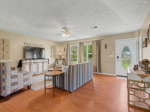5th image of 2319 Pittman Center Rd