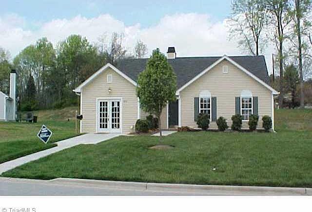 1st image of 102 S Old Treybrooke Dr