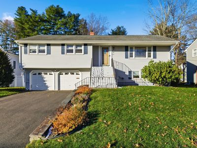 43 Burnham Drive, West Hartford, CT, 06110