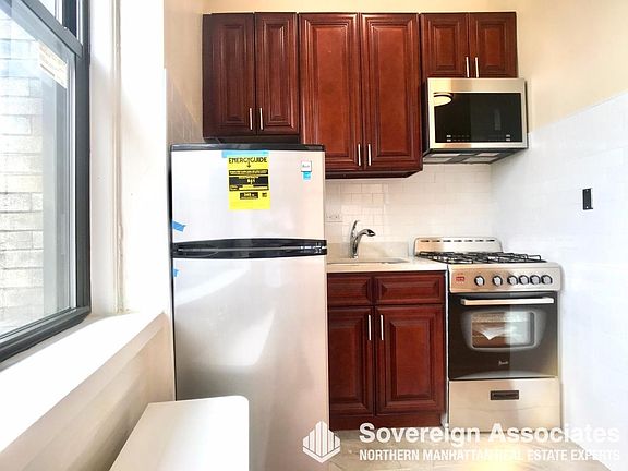 3rd image of 235 W 103rd St APT 8C