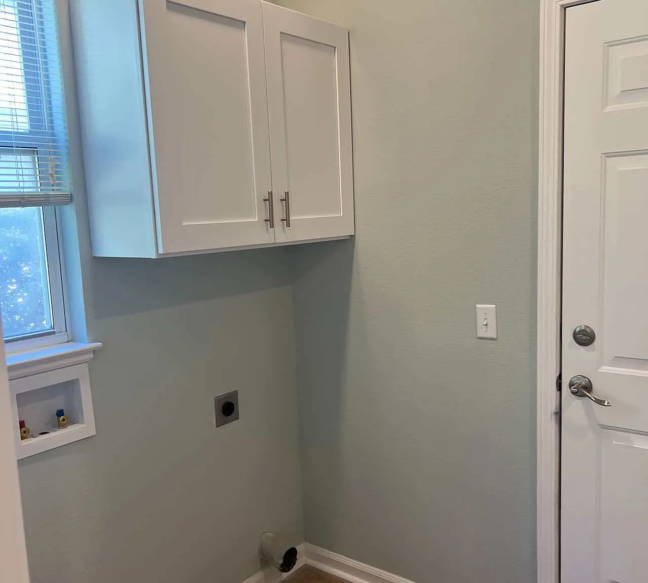42 Coburn Drive East - 1 — Photo 4