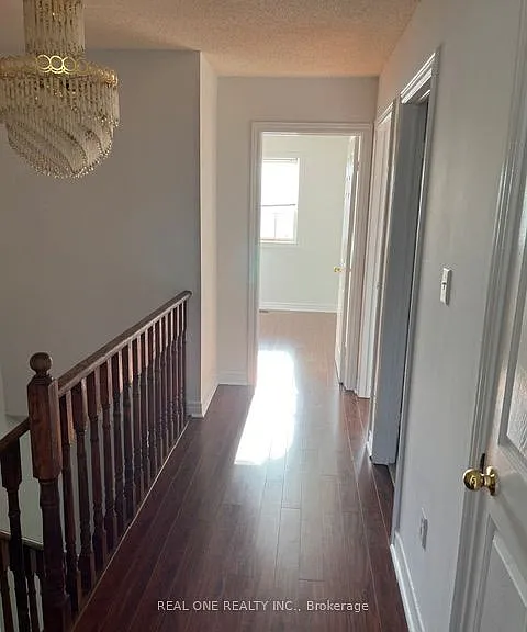 180 Kimono Cres — Photo 11